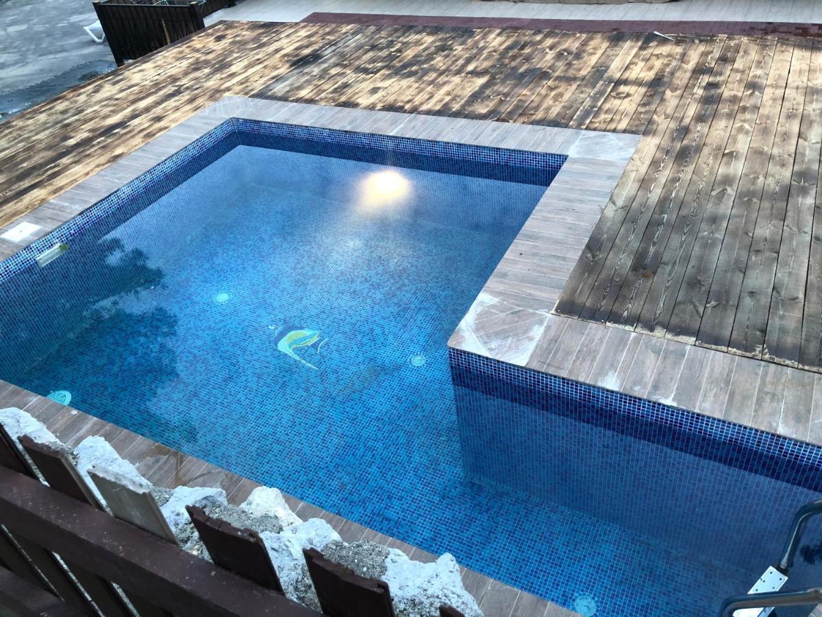 Cafe-Hotel Assir Pizunda Luaran gambar